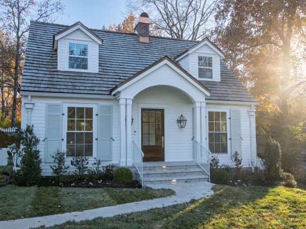 4401 Iroquois Ave, Nashville, TN 37205