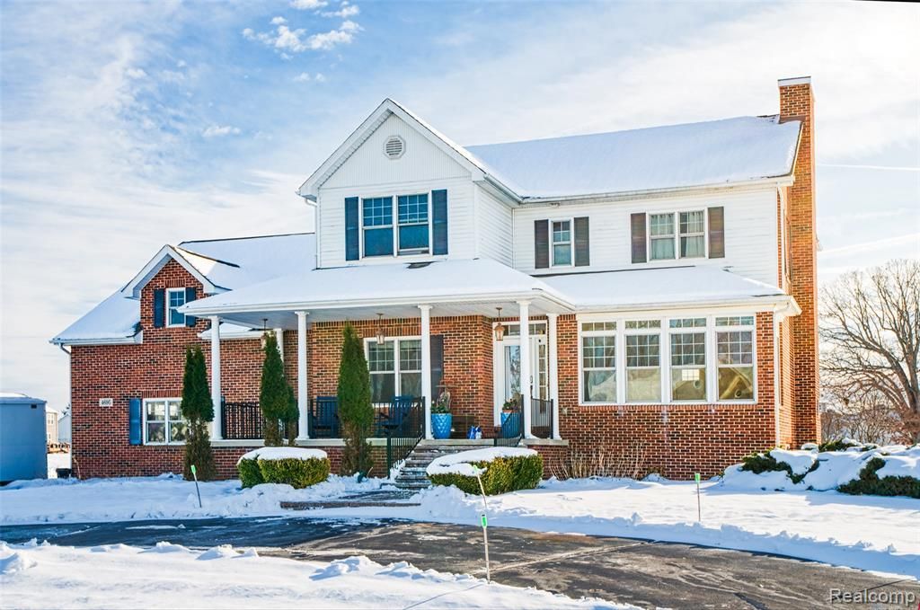 4695 Emerald Valley Loop, Handy Township, MI 48836 Main Photo