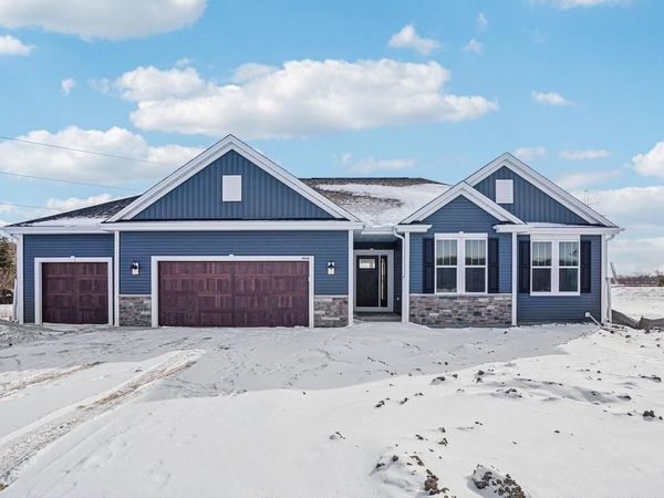 9628 Sophia COURT, Franklin, WI 53132