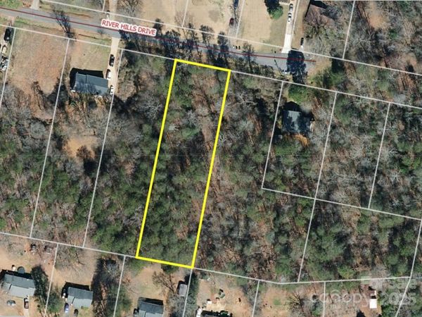 000 River Hills Drive, Forest City, NC 28043