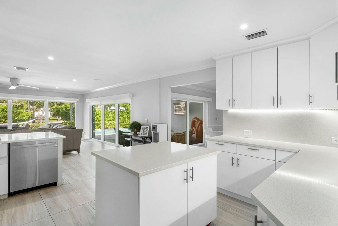 921 Cypress Drive, Delray Beach, FL 33483 Photo