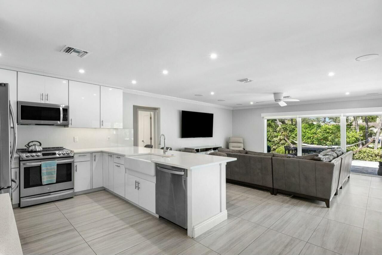 921 Cypress Drive, Delray Beach, FL 33483 Photo