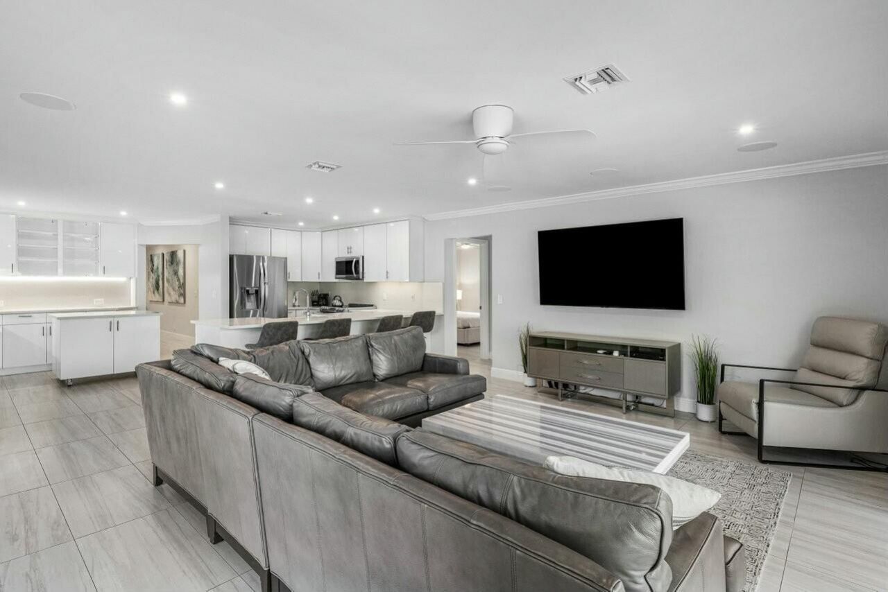 921 Cypress Drive, Delray Beach, FL 33483 Photo