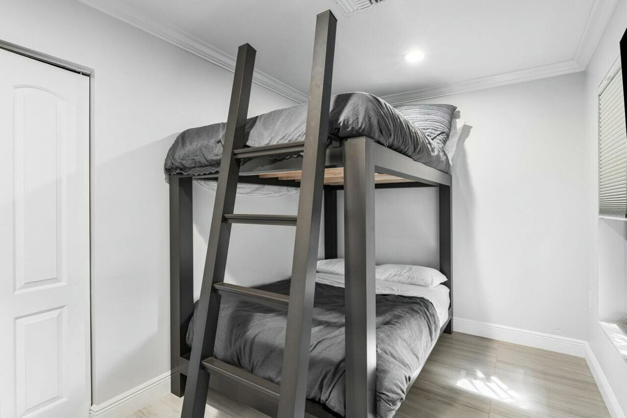 921 Cypress Drive, Delray Beach, FL 33483 Photo