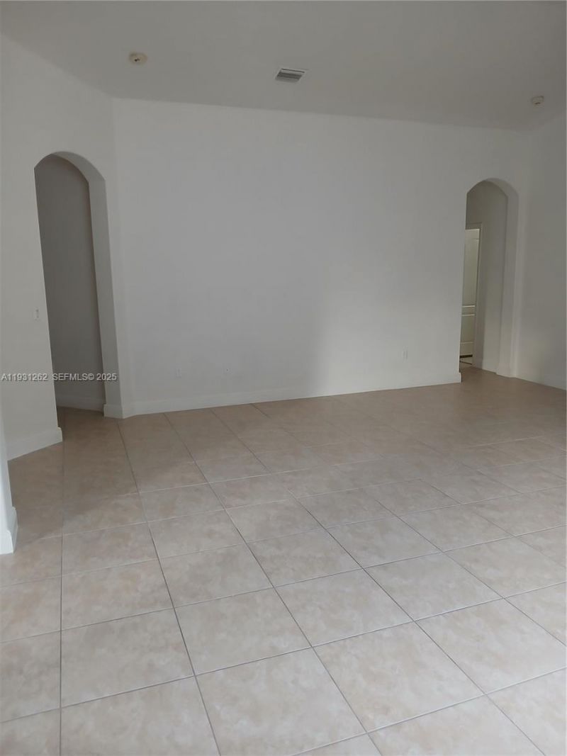 Please Call For Address, Miami, FL 33185 Photo