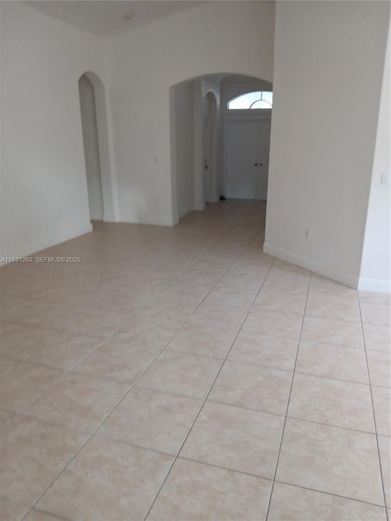 Please Call For Address, Miami, FL 33185 Photo