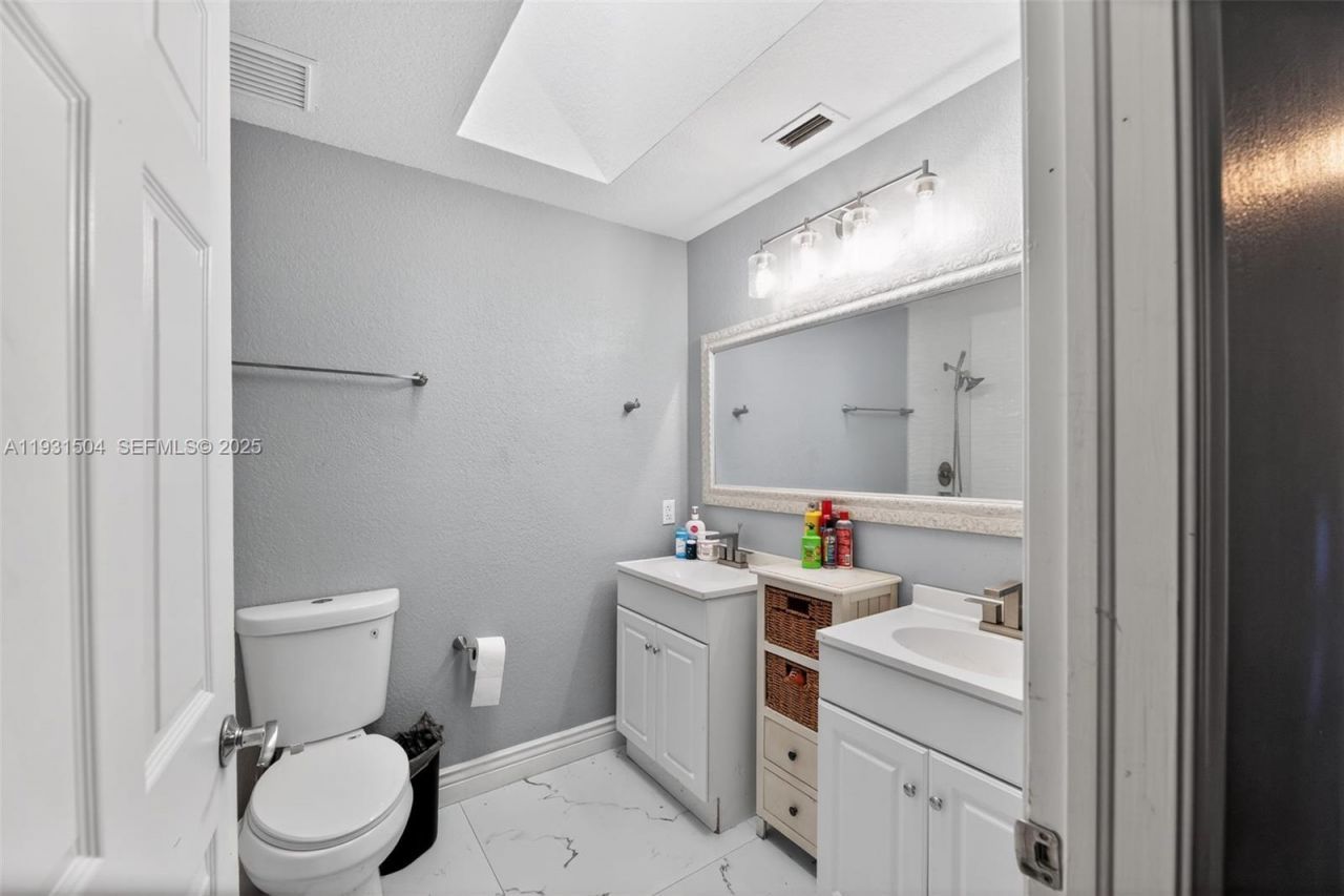 16875 N 68th St N, Loxahatchee, FL 33470 Photo