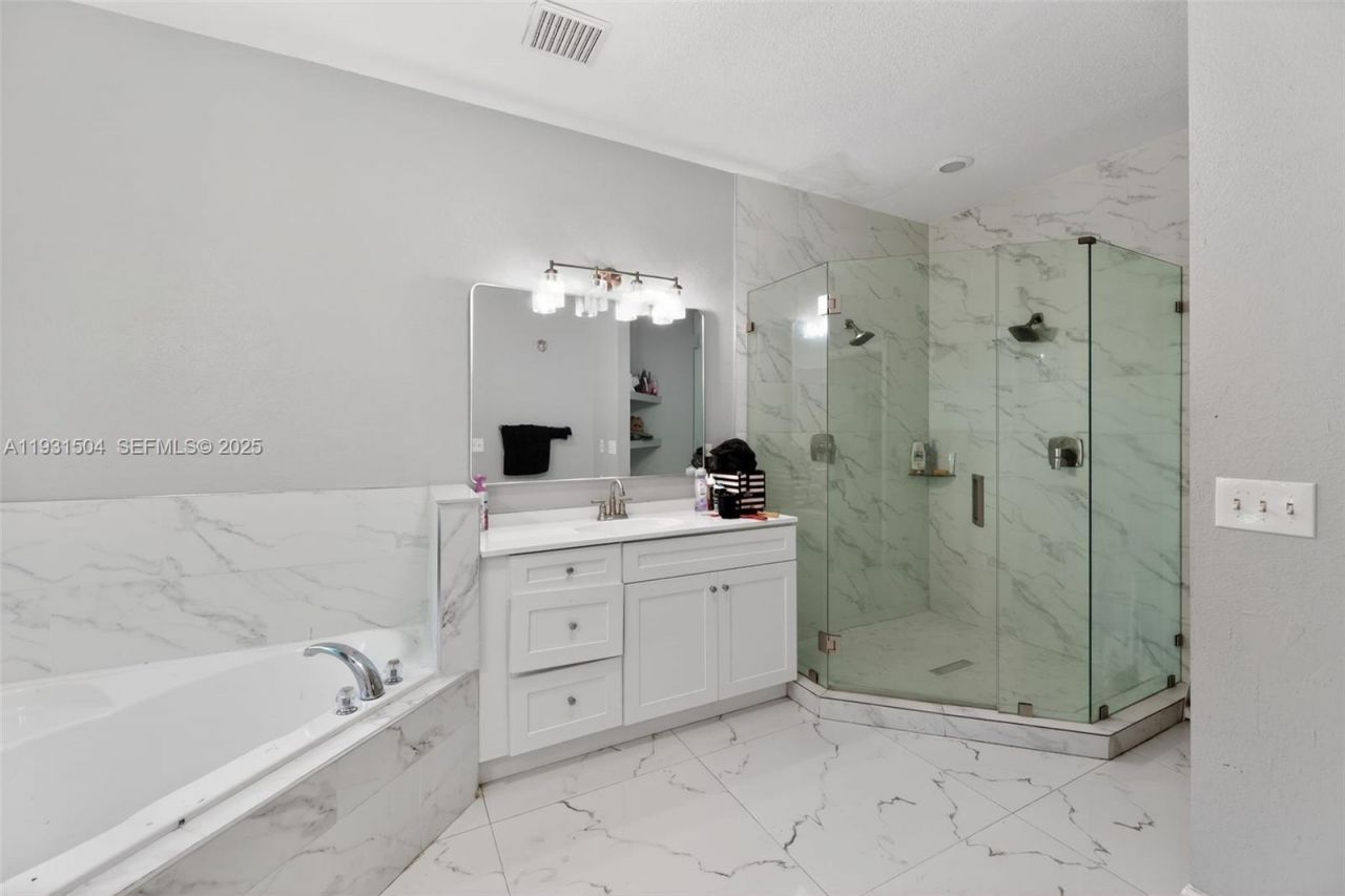 16875 N 68th St N, Loxahatchee, FL 33470 Photo