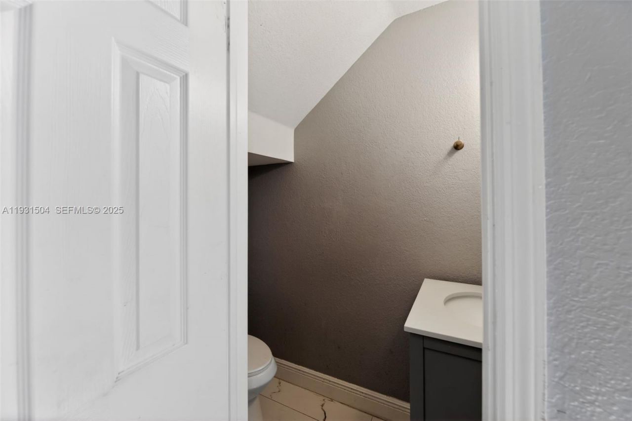 16875 N 68th St N, Loxahatchee, FL 33470 Photo