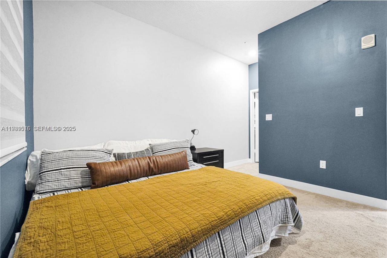 8025 NW 104th Ave, Unit 23, Doral, FL 33178 Photo