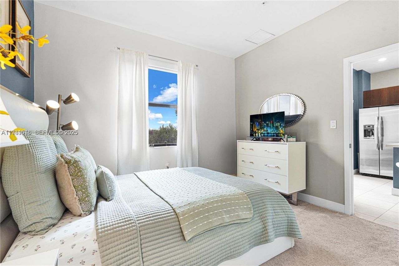 8025 NW 104th Ave, Unit 23, Doral, FL 33178 Photo