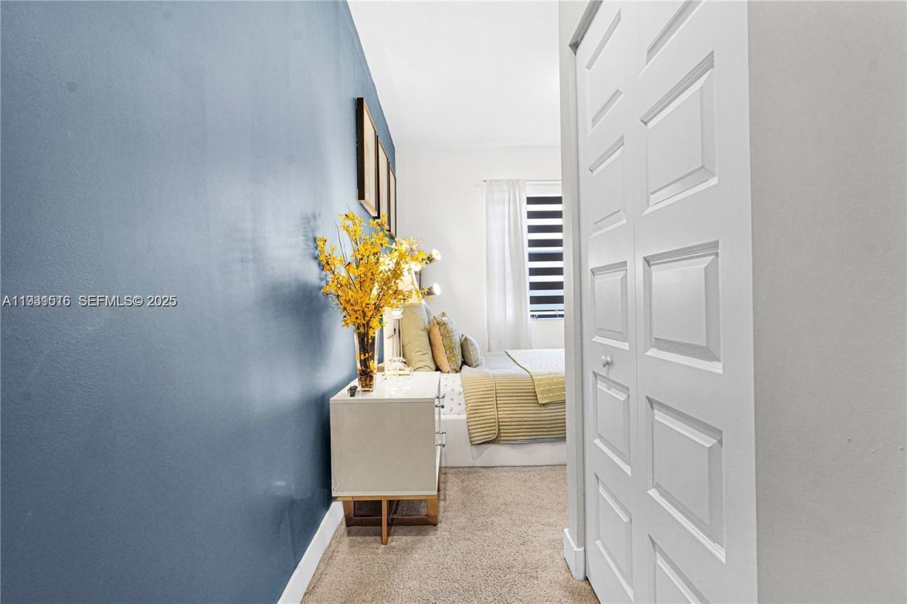 8025 NW 104th Ave, Unit 23, Doral, FL 33178 Photo