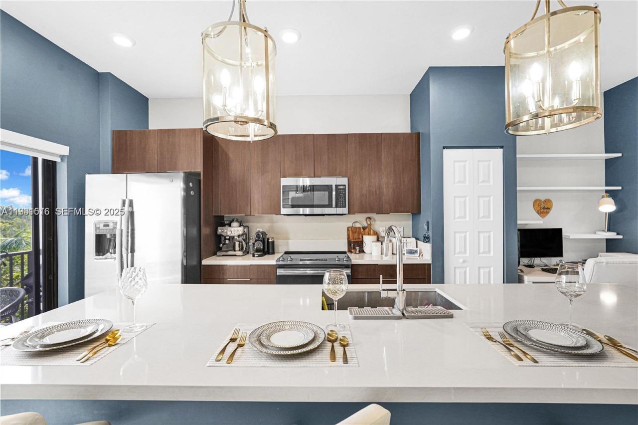 8025 NW 104th Ave, Unit 23, Doral, FL 33178 Photo