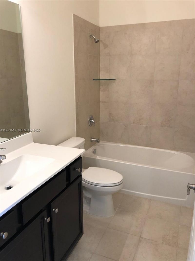 105 SE 33rd Ter, Unit 105, Homestead, FL 33033 Photo
