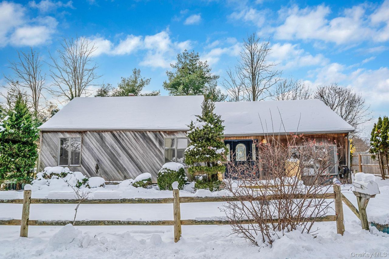 47 Georgia Street, East Northport, NY 11731 Main Photo