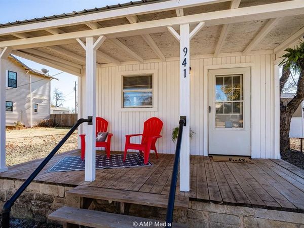 941 Harold Street , Albany, TX 76430