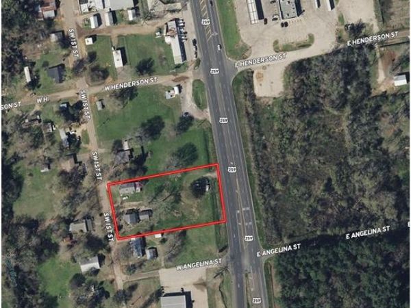 204 S West 1st, Mount Enterprise, TX 75681