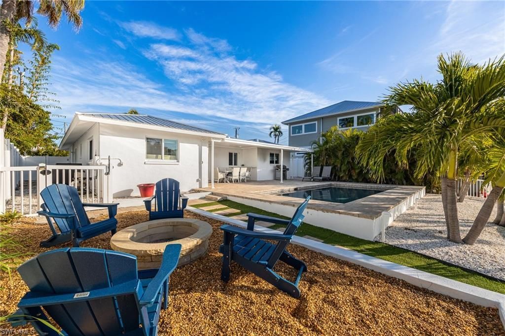 3571 Emerald Ave, Saint James City, FL 33956 Photo