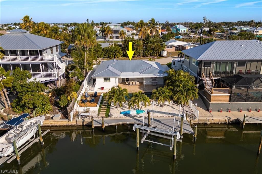 3571 Emerald Ave, Saint James City, FL 33956 Photo