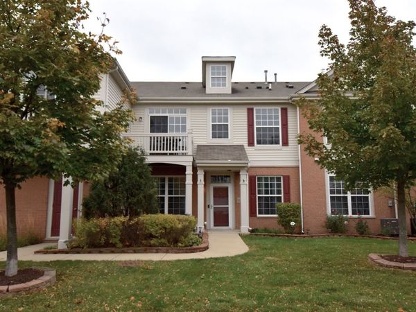 Unit B, Bridgeview, IL 60455