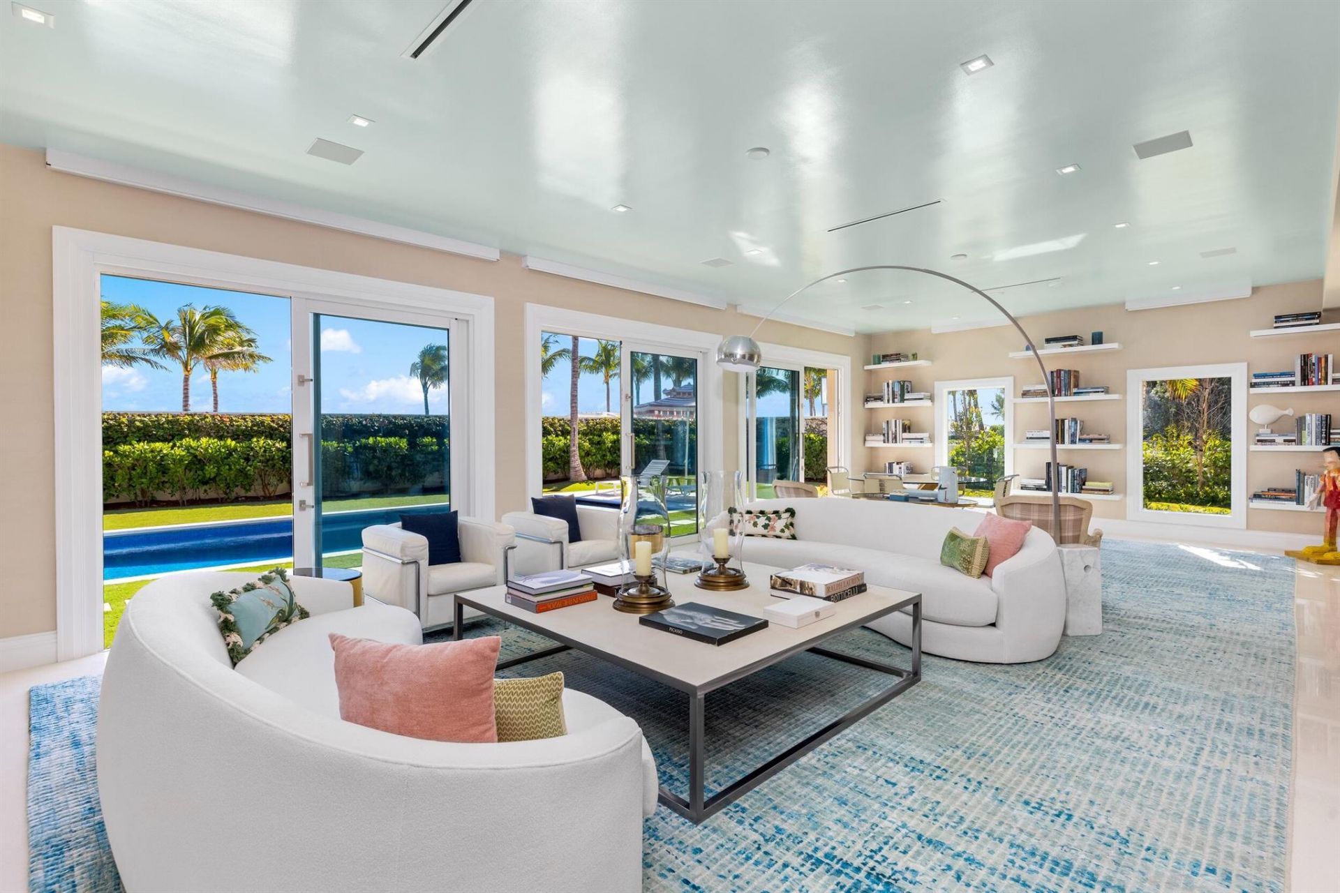 870 S Ocean Boulevard, Palm Beach, FL 33480 Photo