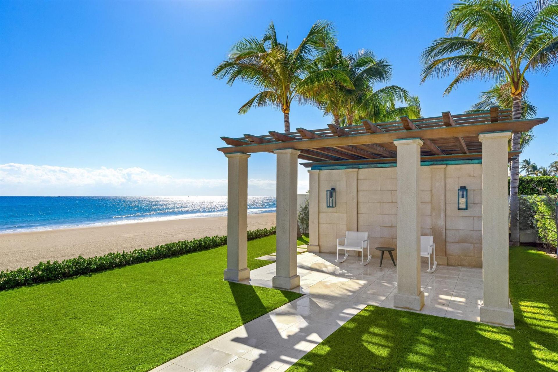 870 S Ocean Boulevard, Palm Beach, FL 33480 Photo