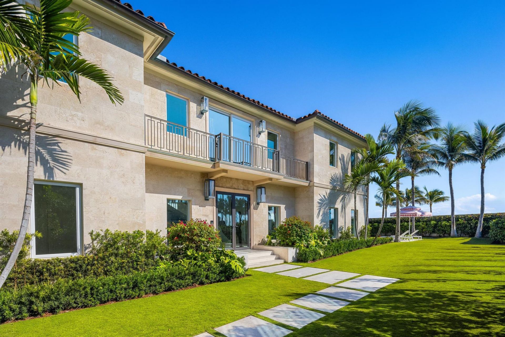 870 S Ocean Boulevard, Palm Beach, FL 33480 Photo