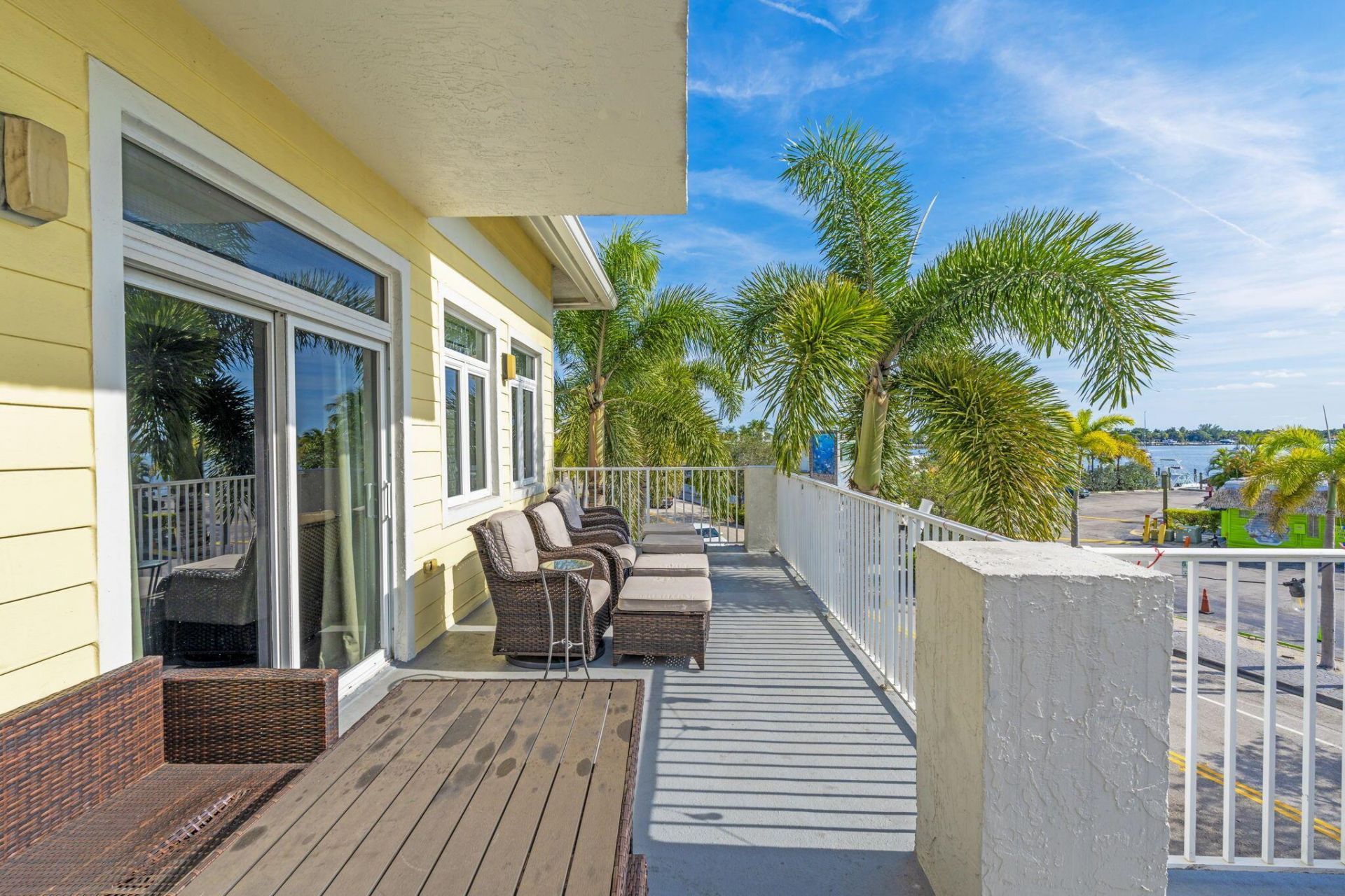 305 E Ocean Avenue, Unit Th-7, Lantana, FL 33462 Photo