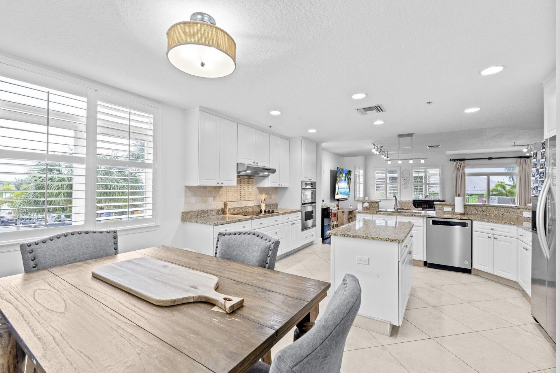 305 E Ocean Avenue, Unit Th-7, Lantana, FL 33462 Photo