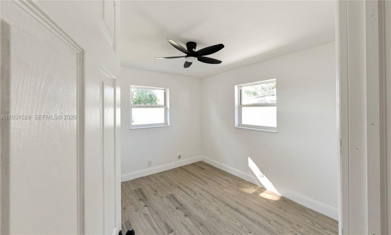 2572 NW 20th St, Fort Lauderdale, FL 33311 Photo