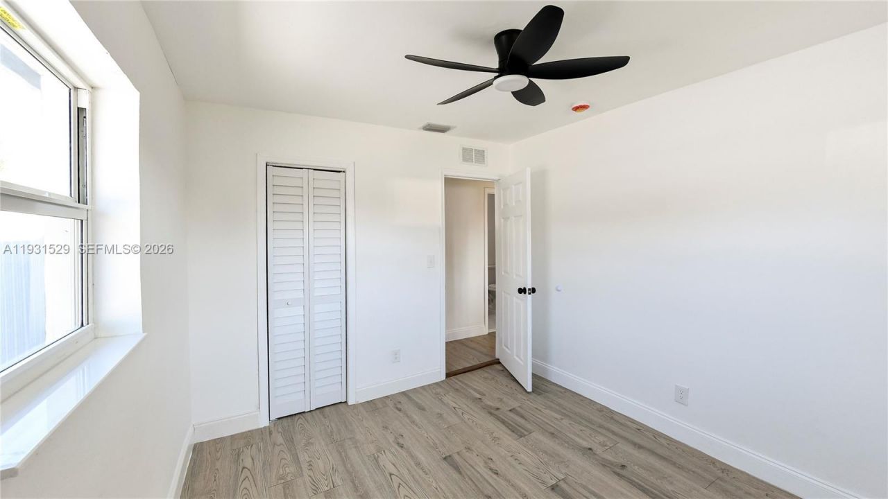 2572 NW 20th St, Fort Lauderdale, FL 33311 Photo