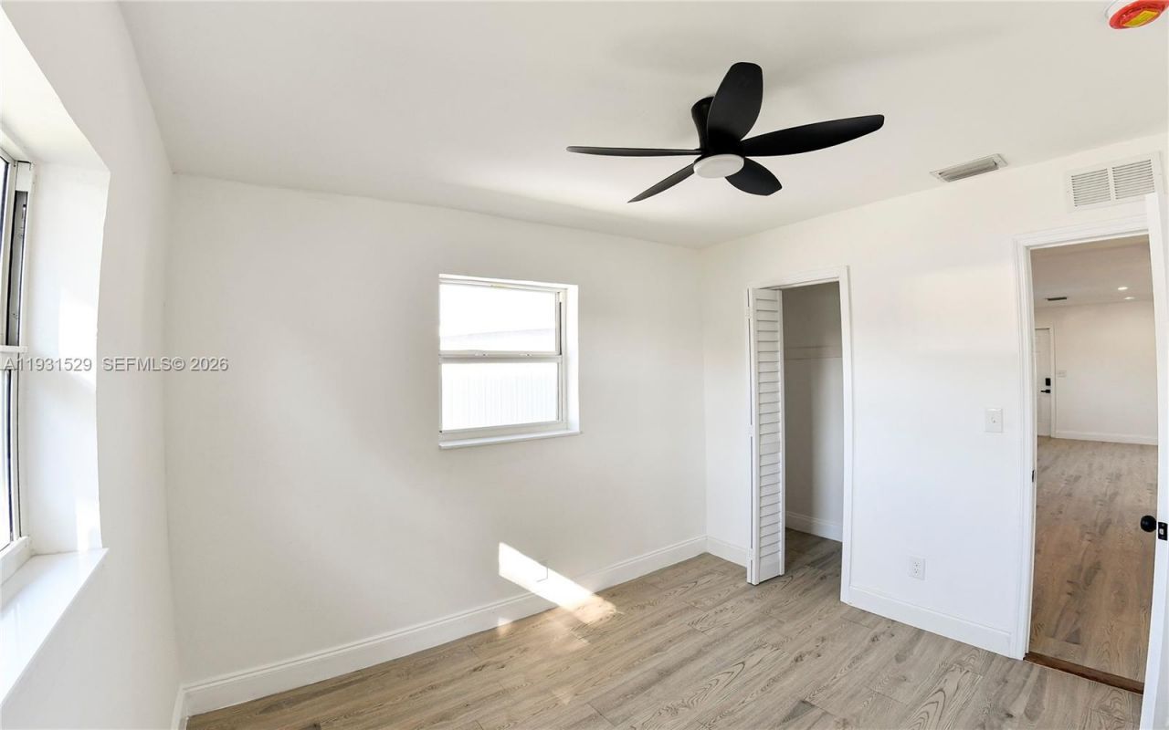 2572 NW 20th St, Fort Lauderdale, FL 33311 Photo