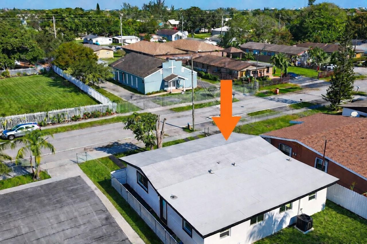 2572 NW 20th St, Fort Lauderdale, FL 33311 Photo