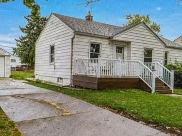 4095 Brouseville Avenue, Lincoln Park, MI 48146