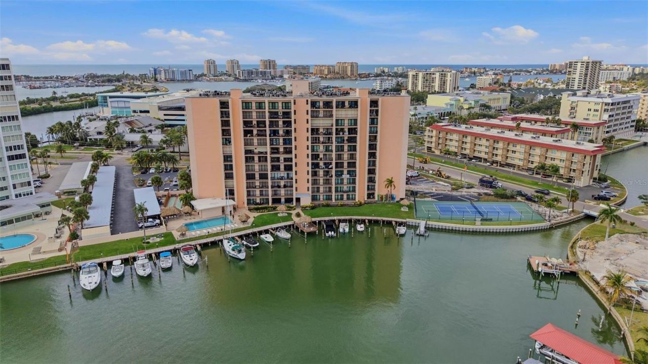 51 Island Way, Unit 311, Clearwater Beach, FL 33767 Photo