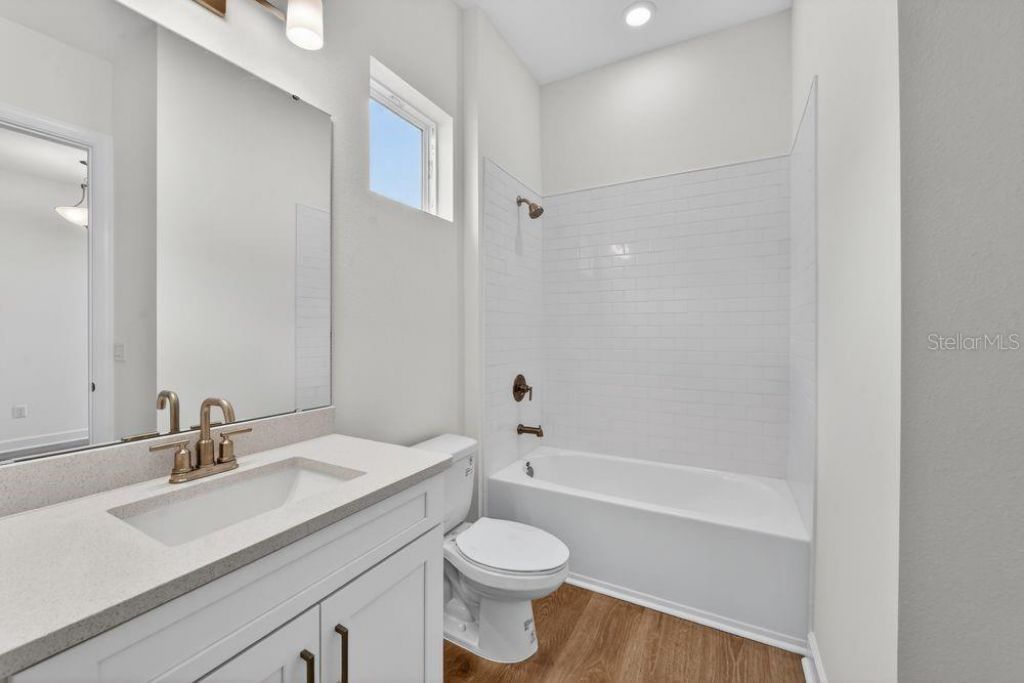 13709 Iona Avenue, Palmetto, FL 34221 Photo