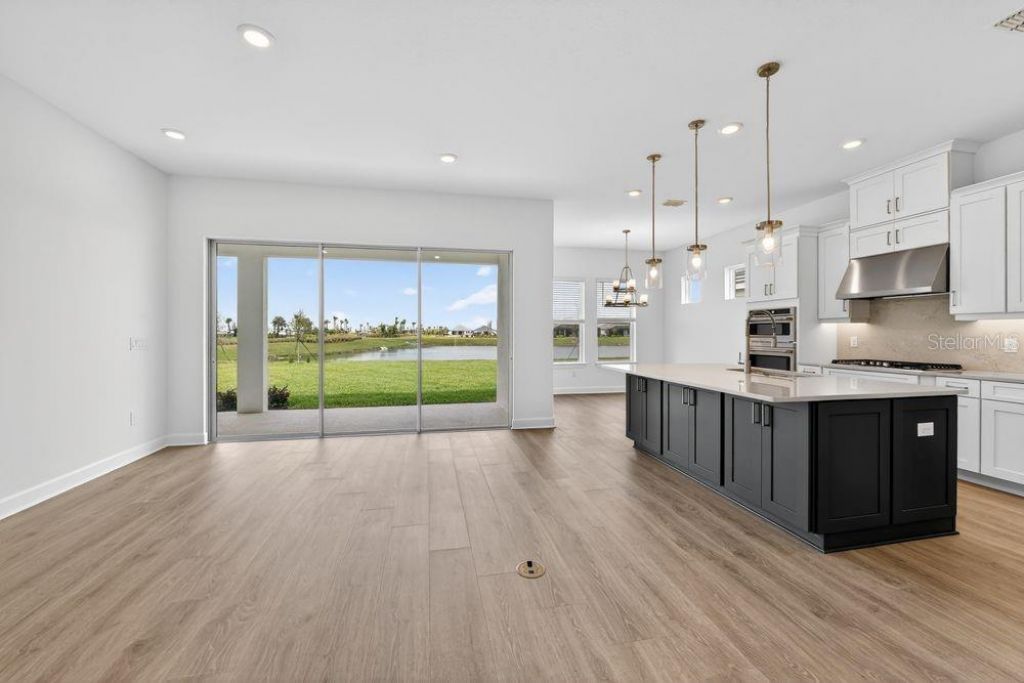 13709 Iona Avenue, Palmetto, FL 34221 Photo