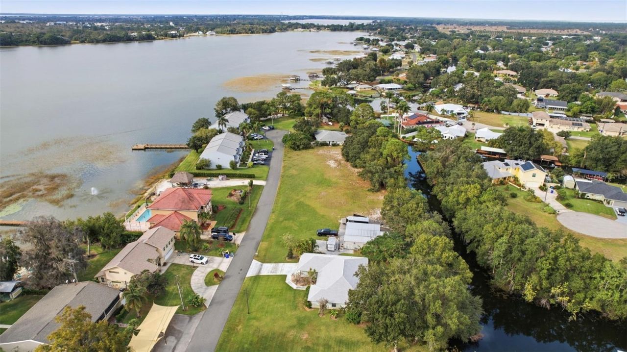 183 Blue Moon Avenue, Lake Placid, FL 33852 Photo