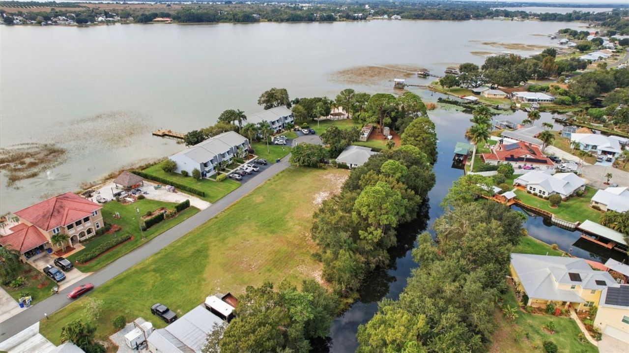 183 Blue Moon Avenue, Lake Placid, FL 33852 Photo