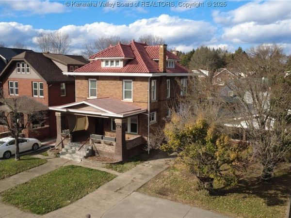 3036 3rd Avenue, Huntington, WV 25701