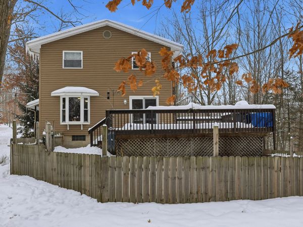 9913 Sante Fe Trail, Stanwood, MI 49346