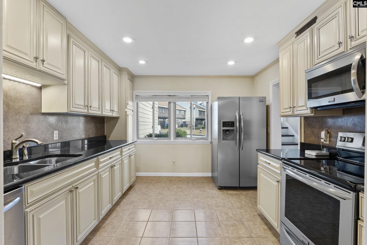 6905 Cleaton Road Photo 10