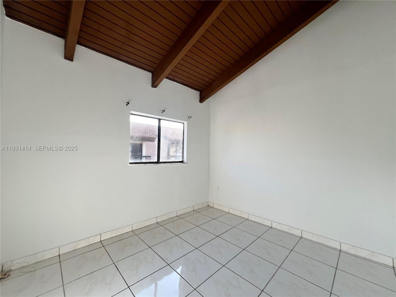 1909 SW 107th Ave, Unit 910, Miami, FL 33165 Photo