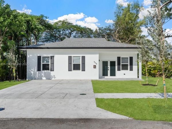 755 NW 83 ST, Miami, FL 33150