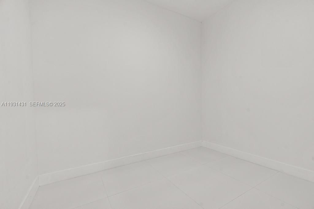 755 NW 83 St, Miami, FL 33150 Photo