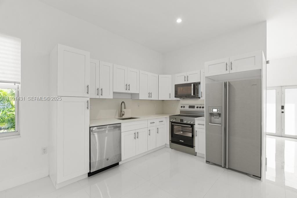 755 NW 83 St, Miami, FL 33150 Photo