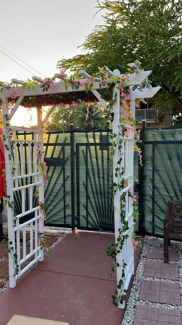 2737 NW 13th Ave, Miami, FL 33142 Photo