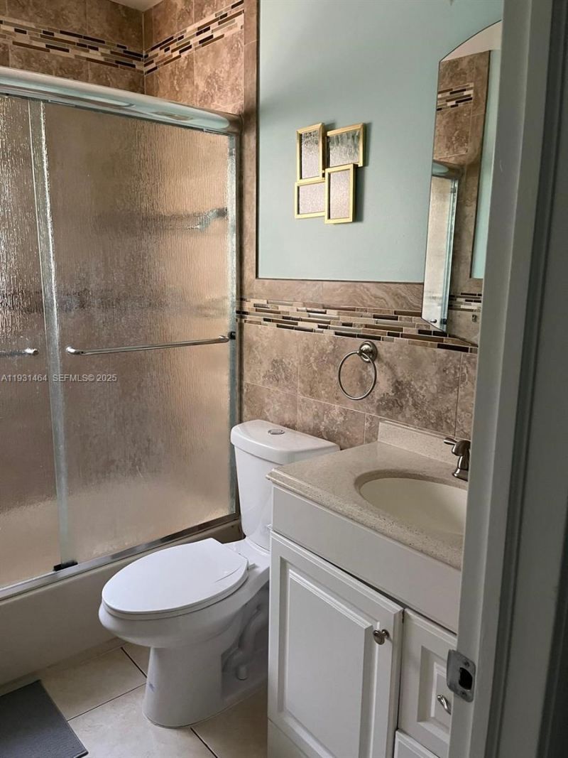 2737 NW 13th Ave, Miami, FL 33142 Photo