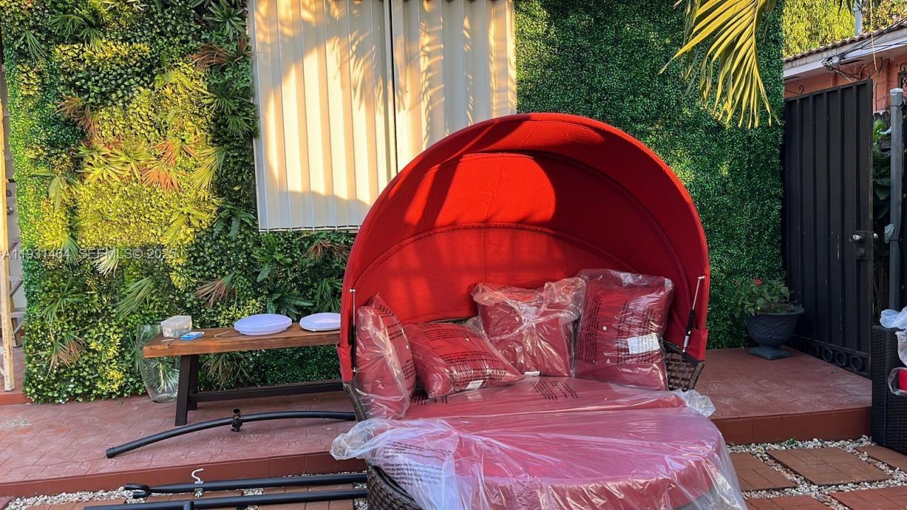 2737 NW 13th Ave, Miami, FL 33142 Photo