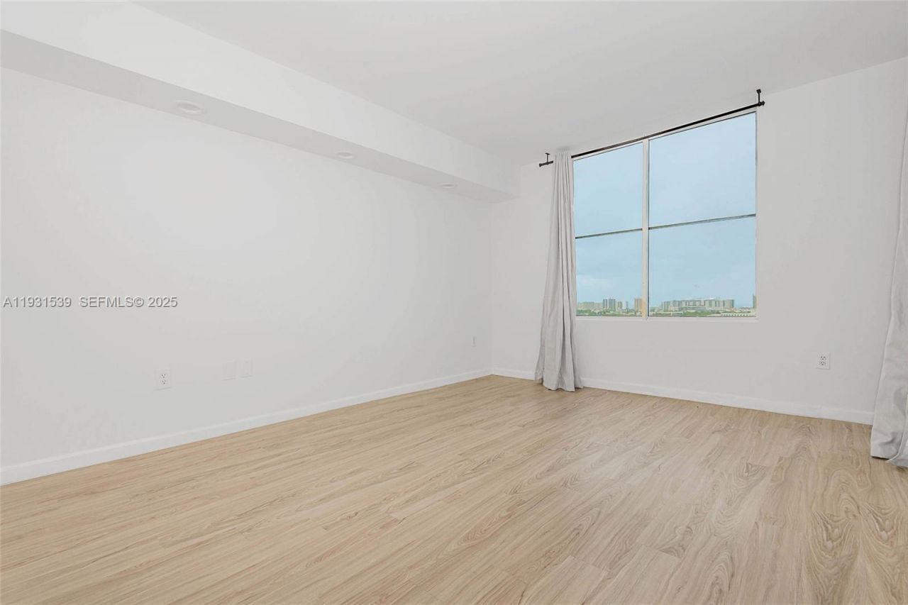 1900 Sunset Harbour Dr, Unit 1703, Miami Beach, FL 33139 Photo